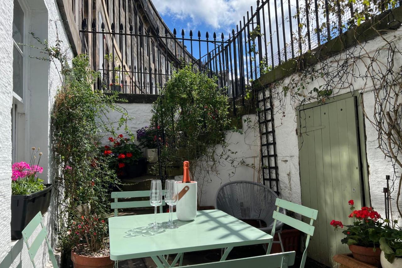 Guestready - Chic Flat In The Heart Of Edinburgh Apartamento Exterior foto